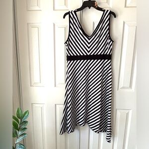 New York & Company Black and White Striped Dress XL